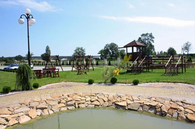 Hotel Wasik Krogulcza Ngoại thất bức ảnh