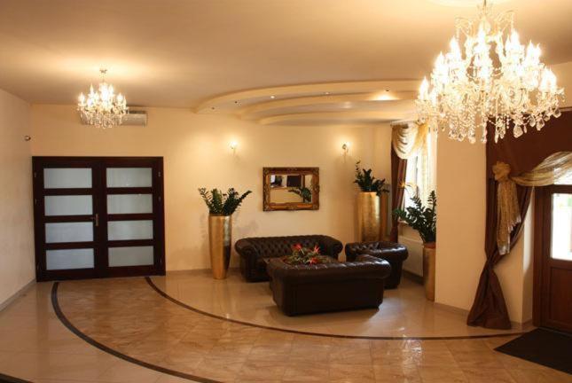 Hotel Wasik Krogulcza Ngoại thất bức ảnh